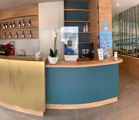 Mar60 Hotel apartamentowy 3*